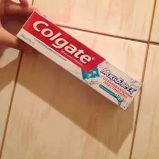 Colgate Max Shine Toothpaste with Whitening Crystals Crystal Mint 100ml — photo 12