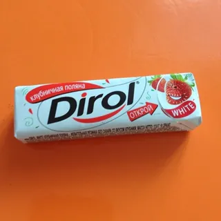 Dirol White Strawberry Chewing Gum 13.6g — photo 4