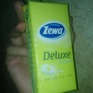 Zewa Deluxe Chamomile Paper Tissues 3-Ply 10 pcs — photo 3
