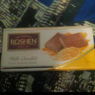 Roshen Classic Extra Milk Chocolate with Sesame 100g — photo 4