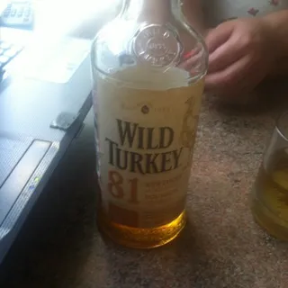 Wild Turkey Bourbon Whiskey 81 40.5% 0.7L — photo 2