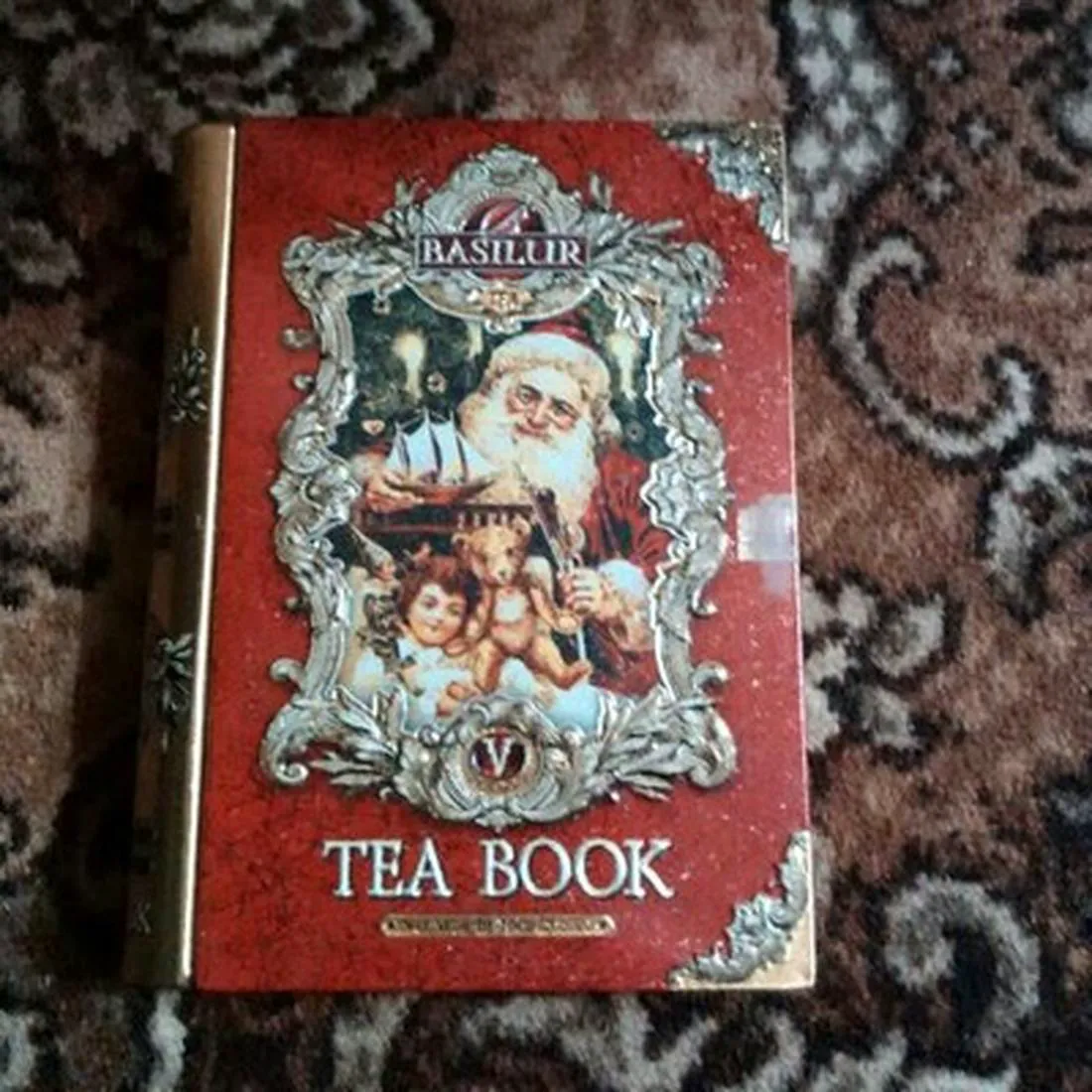 Basilur Tea Winter Book Volume 5 Red 100g