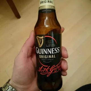 Guinness Original Dark Beer 5% 330ml — photo 2