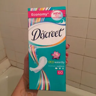 Discreet Deo Daily Pads Water Lily Multiform 60pcs — photo 7