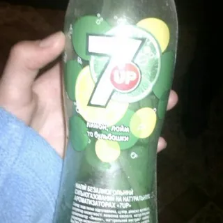 7UP Carbonated Drink 0.5L — photo 3