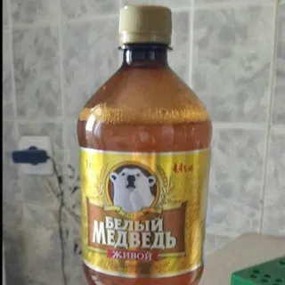Belyi Medved Live Light Beer Pasteurized Unfiltered 1000ml — photo 2