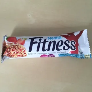 Nestle Fitness Bar with Whole Grains and Strawberry 23.5g — photo 2