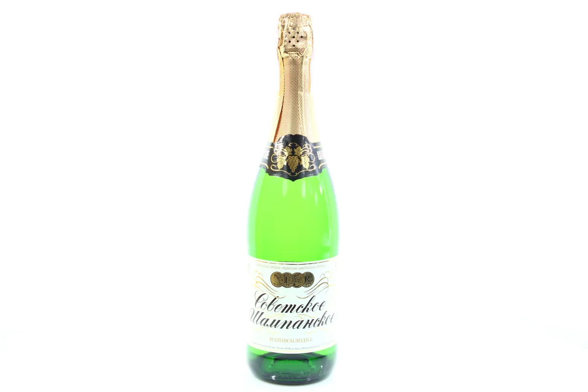 ChAO «Odesskyi Zavod Shampanskykh Vyn» Soviet White Semi-Sweet Champagne 0.75L