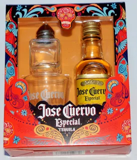 Jose Cuervo Especial 5cl (50ml) Gift Set with Jose Cuervo Branded Shot Glass and Salt Shaker — photo 10