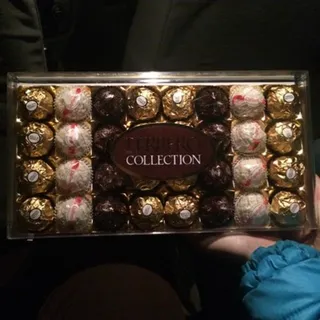 Ferrero Collection Candies T32*6 359g — photo 8