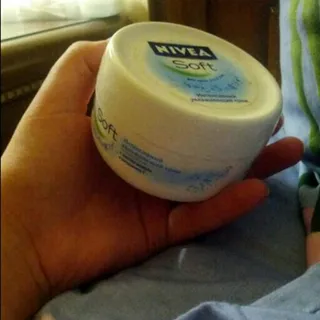 Nivea Soft Moisturizing Face, Hand & Body Cream 200ml — photo 7