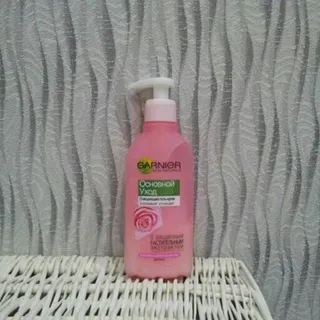 Garnier Skin Naturals Basic Care Cleansing Gel Cream with Plant Extract for Dry Skin 200ml — photo 9