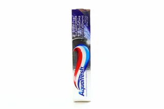 Зубна паста Aquafresh Whitening Flawless — фото 2