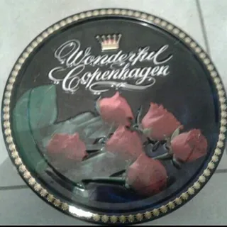 Wonderful Copenhagen Rose Red Cookies 450g Tin — photo 5