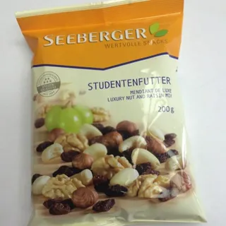 Seeberger Dried Fruit and Nut Mix 200g — photo 2