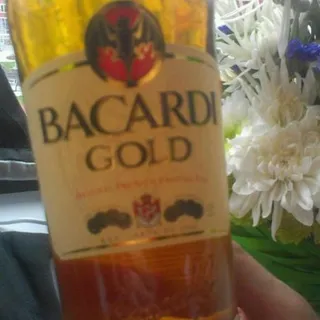 Bacardi Gold Oro Rum 40% 0.7L — photo 2