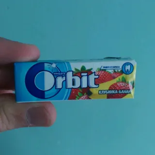 Жувальна гумка Orbyt Полуниця-банан 14г — фото 3