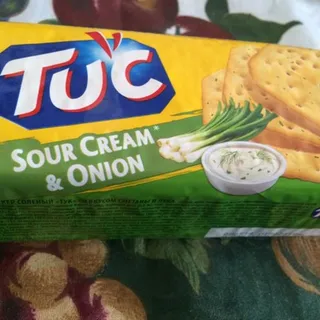 Tuc Salted Crackers Sour Cream & Onion 100g — photo 4