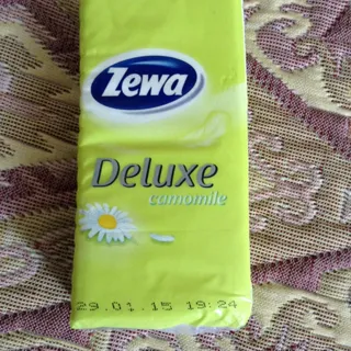 Zewa Deluxe Chamomile Paper Tissues 3-Ply 10 pcs — photo 6