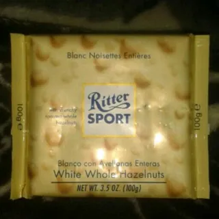Ritter Sport White Chocolate with Whole Hazelnuts 100g — photo 4