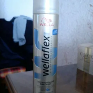Лак для волосся Wella Wellaflex Classic екстрасильної фіксації 250 мл — фото 2