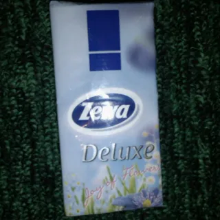 Zewa Deluxe 3-Ply Paper Tissues 10 Packs of 10 — photo 11