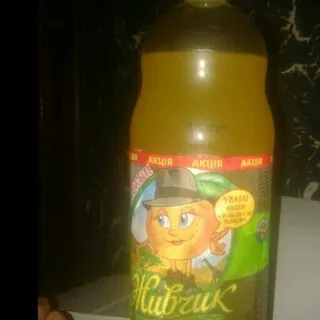 Obolon Zhyvchyk Orange Fizzy Drink with Juice 2L — photo 2
