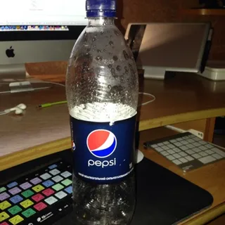 Pepsi drink plastic bottle 1L — photo 4