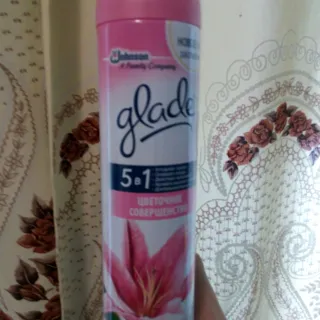Glade Floral Air Freshener Aerosol 300ml — photo 6
