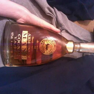 PKZ Mane Cognac V.S. 5 Years 40% 0.5L — photo 4