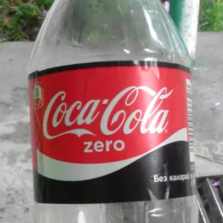 Coca Cola Zero drink plastic bottle 1L — photo 3
