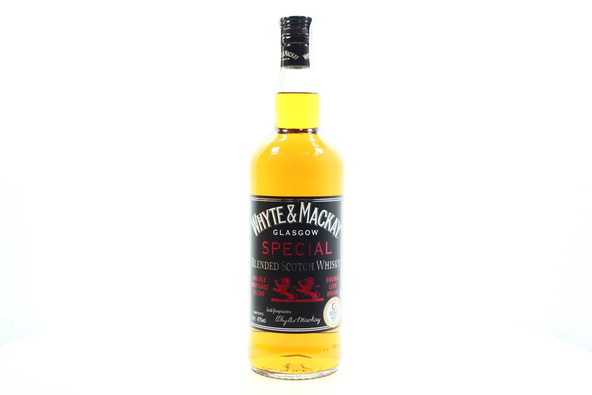 Whiskey Whyte and mackay 40% 1000ml glass bottle Scotland
