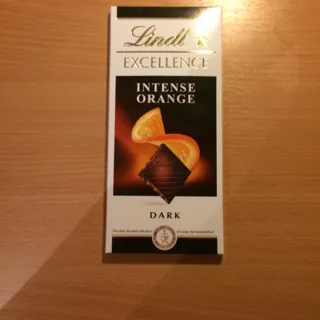 Lindt Excellence Swiss Dark Chocolate with Orange 47% 100g — photo 14