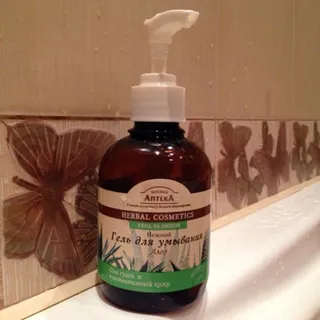 Zelenaia Apteka Aloe and Flaxseed Oil Cleansing Gel 270ml — photo 7