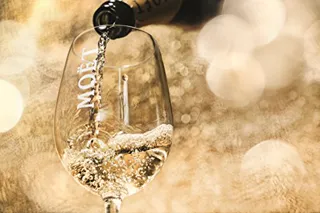Moet & Chandon Brut Champagne 0.2L — photo 3