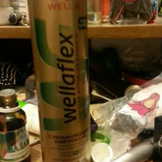 Wella Wellaflex Hair Spray with Moisturizing Complex Extra Strong Hold 250ml — photo 7