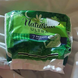 Naturella Camomile Ultra Night Sanitary Pads 7 pcs — photo 2