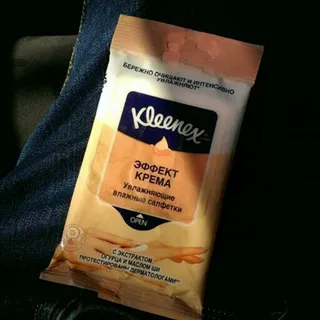 Kleenex WW Moist Wet Wipes 10pcs — photo 2