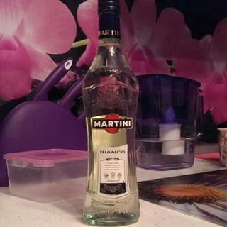 Martini Bianco Vermouth 0.75L — photo 10