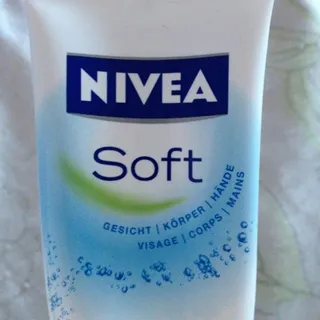 Nivea Soft Intensive Wear Cream with Jojoba Oil 75ml — photo 2