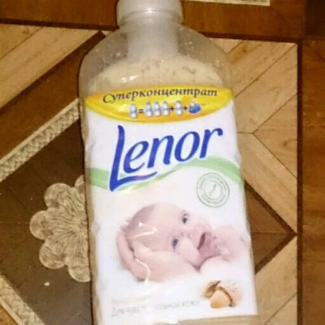 Lenor Almond Oil Concentrated Fabric Softener 2L