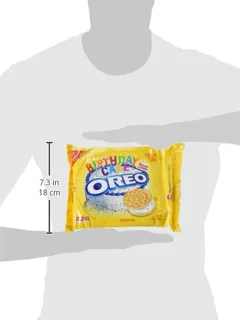 Oreo Golden Birthday Cake Cookies, Limited Edition, 2 pcs — photo 4