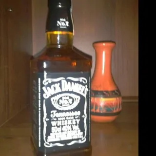 Jack Daniel's Whiskey 40% Glass Bottle 0.5L — photo 4