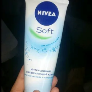 Nivea Soft Intensive Moisturizing Face, Hand & Body Cream 75ml — photo 6