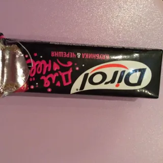 Dirol Strawberry and Cherry Chewing Gum 13.6g — photo 6