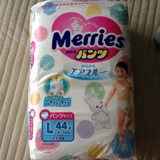 Merries L-size diapers for children 9-14kg 44pcs — photo 11
