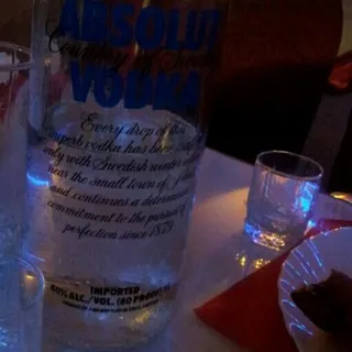 Absolut Vodka 40% Glass Bottle 1L — photo 9