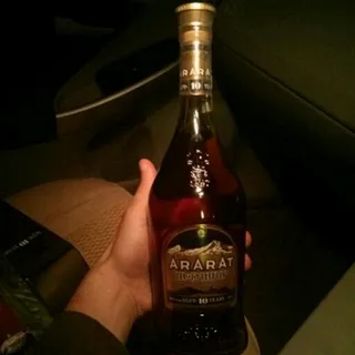 Ararat Akhtamar Armenian Cognac 10 Years 40% 0.7L — photo 4