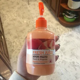 Fresh Juice Peach and Magnolia Liquid Cream Soap with Dispenser 460ml — photo 5