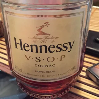 Hennessy VSOP Cognac 1L — photo 13